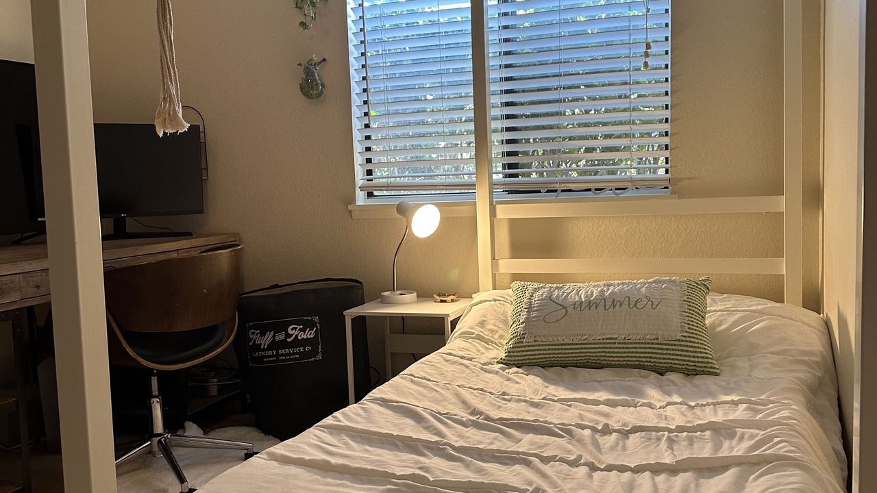 Photo of Bedroom in Redding