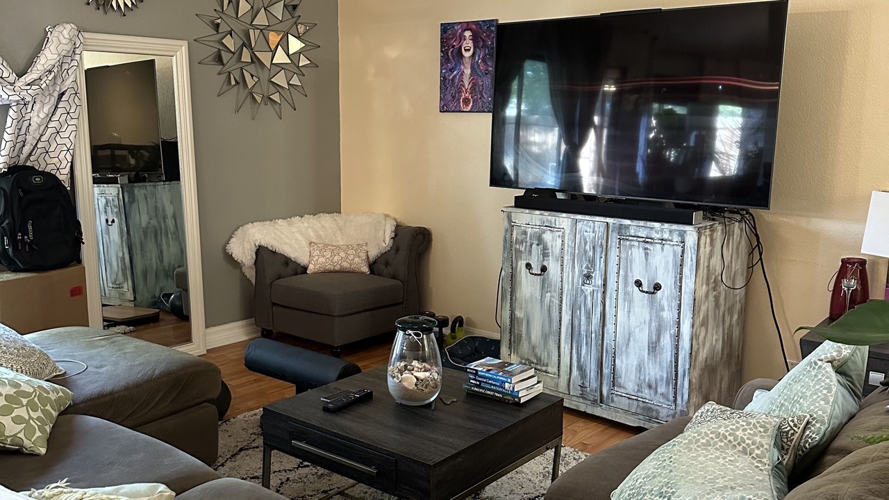 Photo of Livingroom in Redding