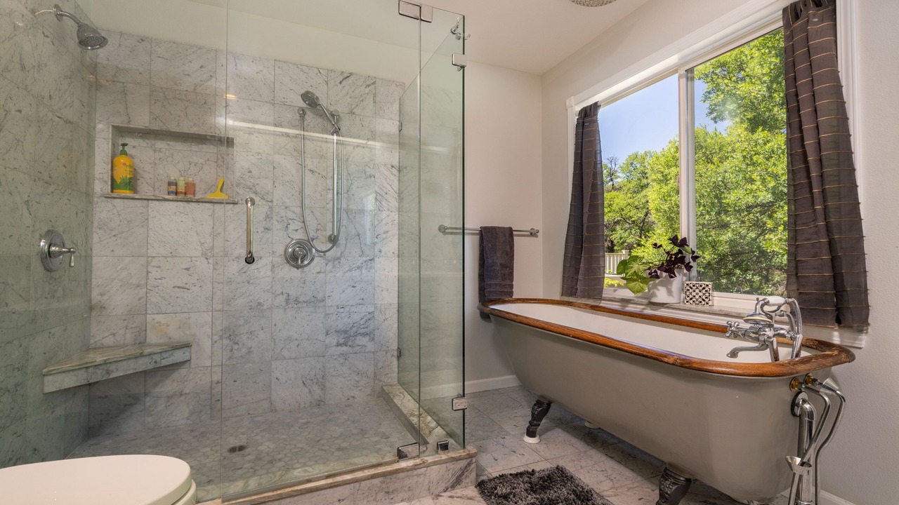 Photo of Bathroom in Nevada City