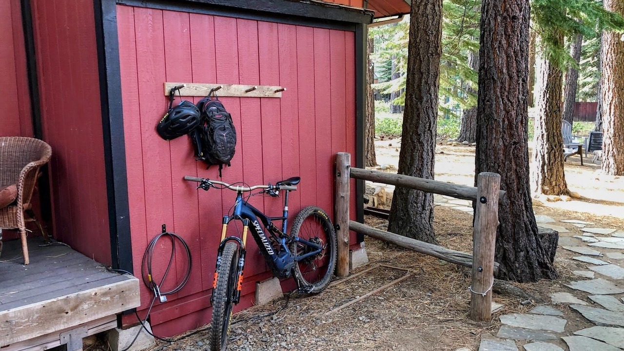 Photo of Outdoor in Pioneer Trail