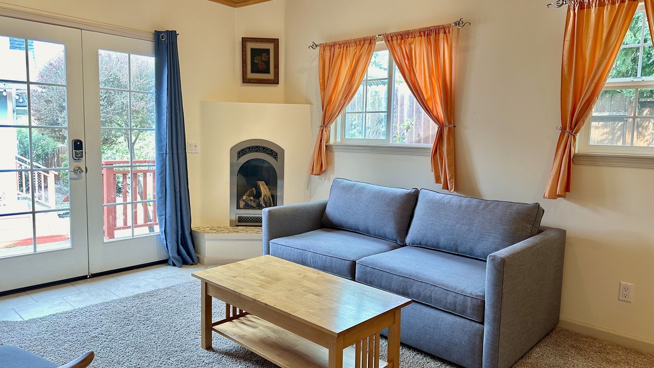 Photo of Livingroom in Marine Terrace