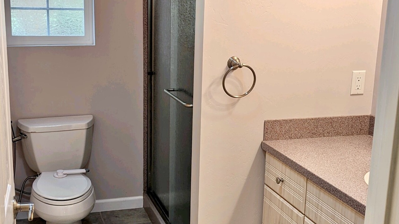 Photo of Bathroom in Marine Terrace