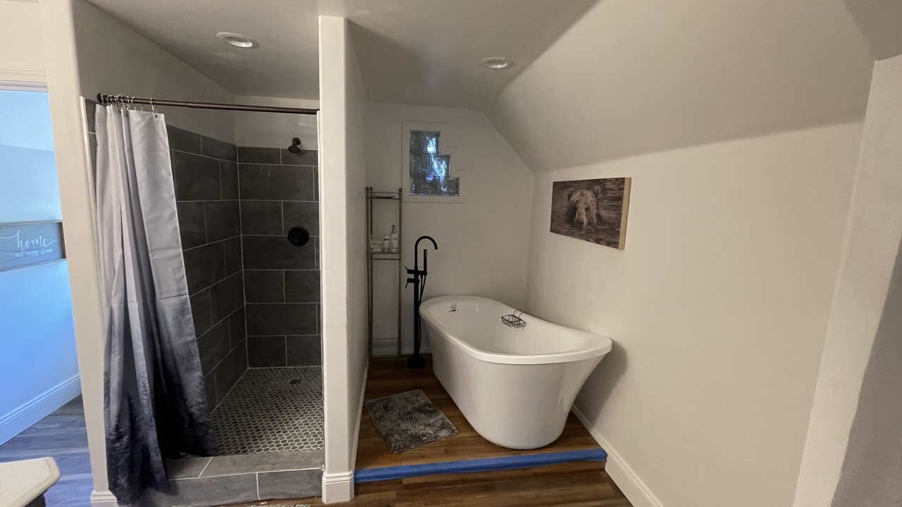 Photo of Bathroom in Oakhurst