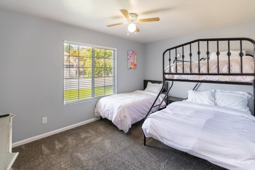 Photo of Bedroom in Greenacres