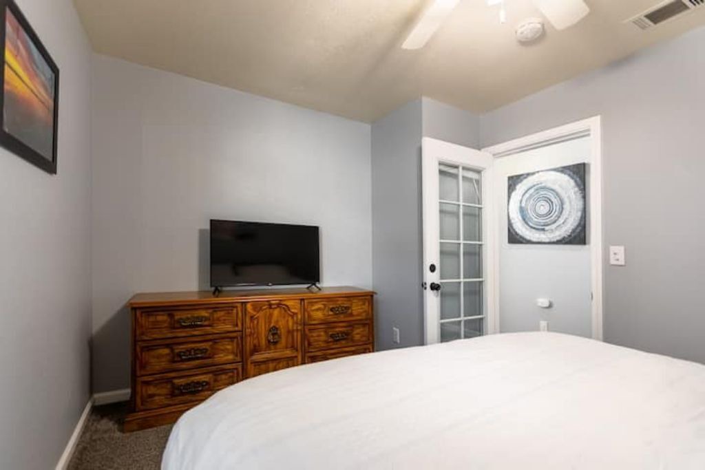Photo of Bedroom in Greenacres