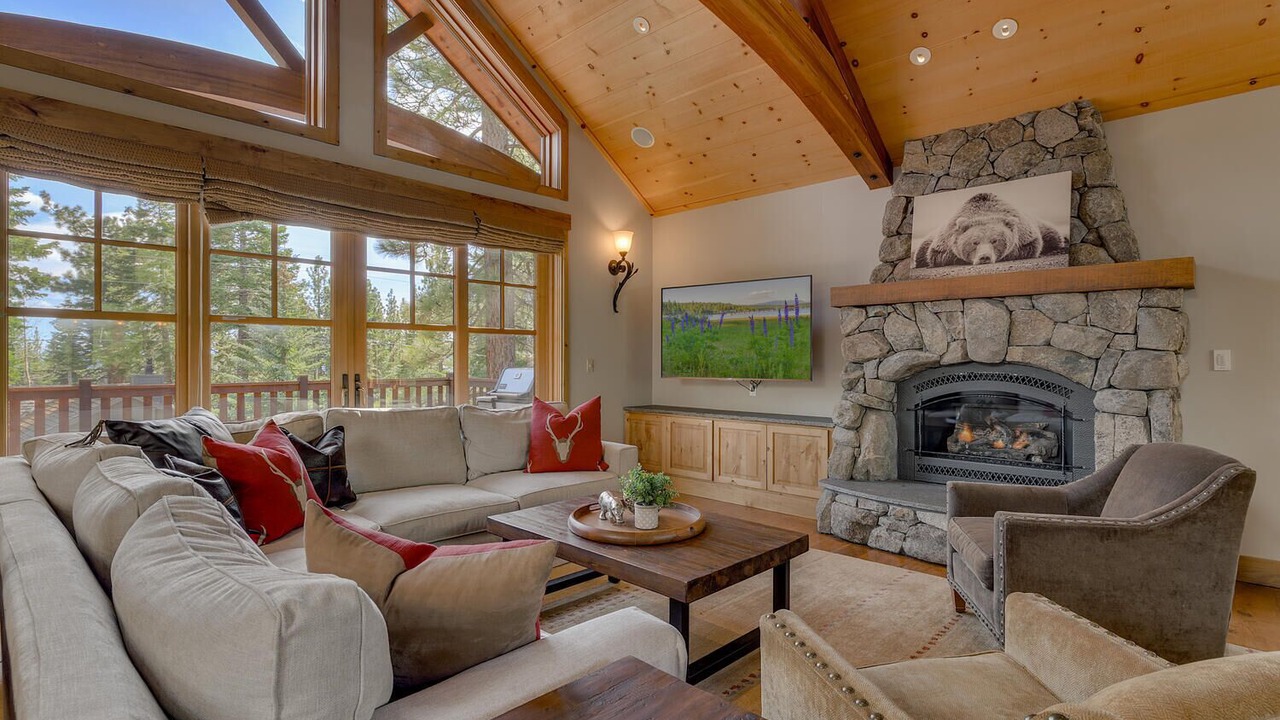 Photo of Livingroom in Lake Forest