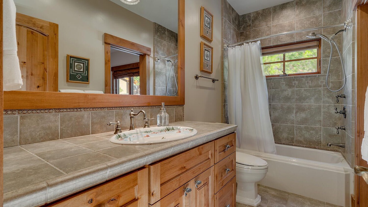 Photo of Bathroom in Lake Forest