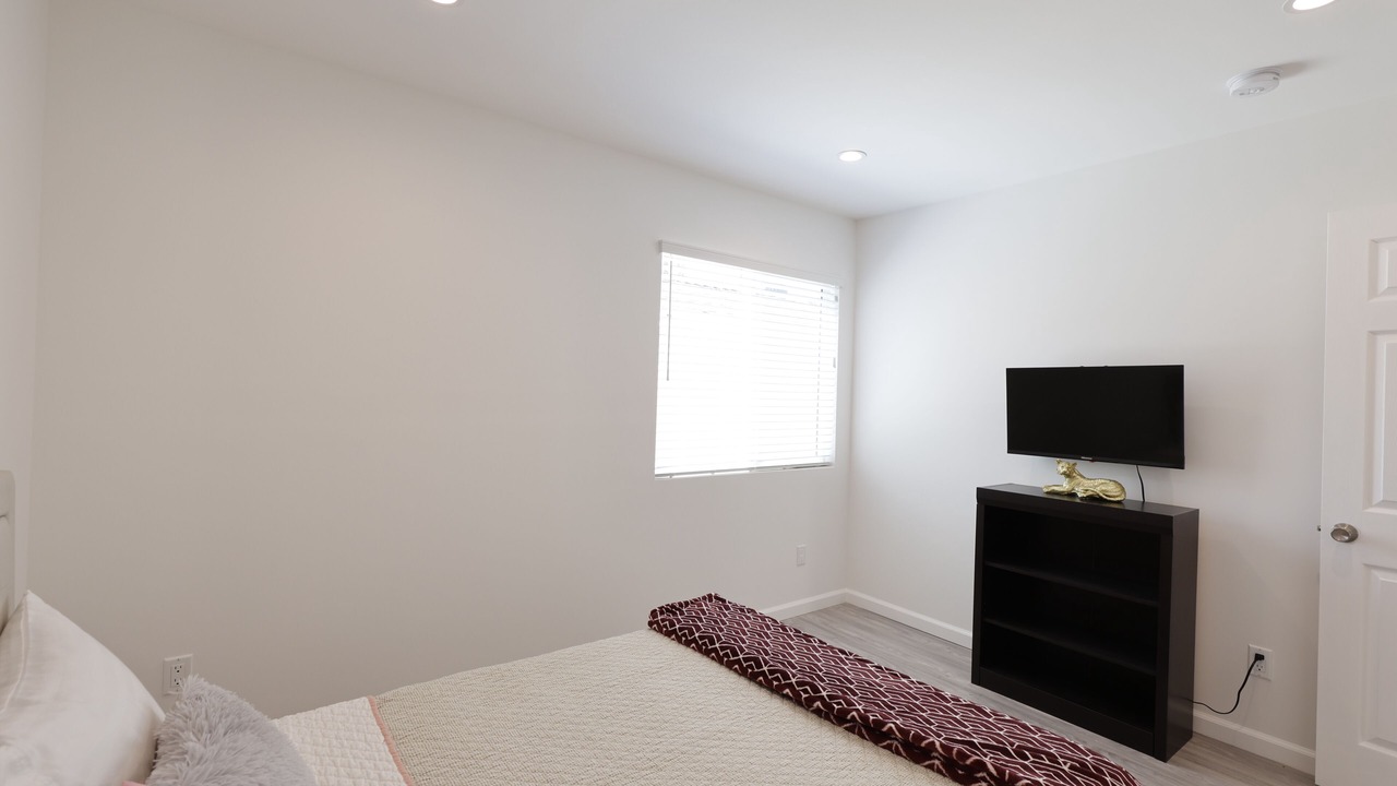 Photo of Bedroom in Northridge