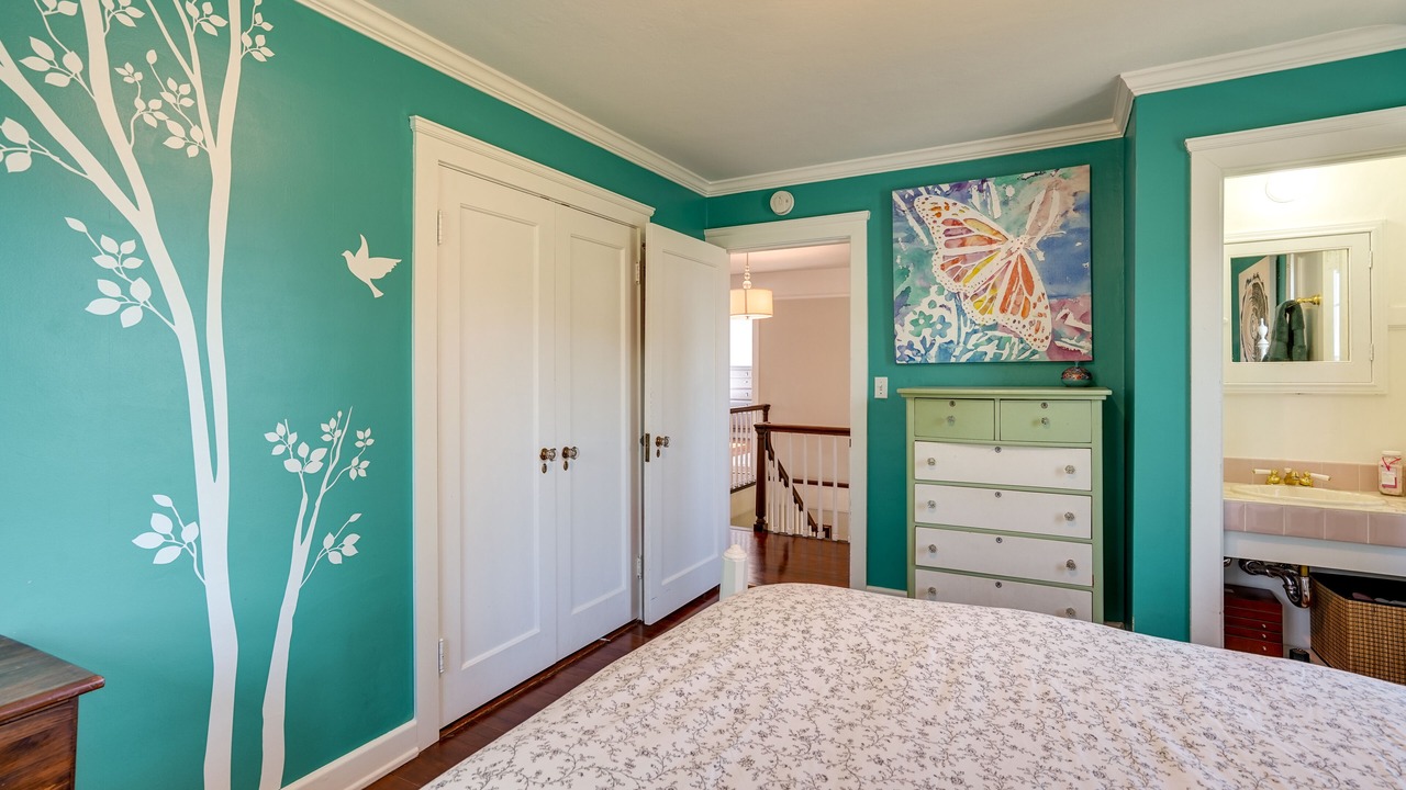Photo of Bedroom in Claremont