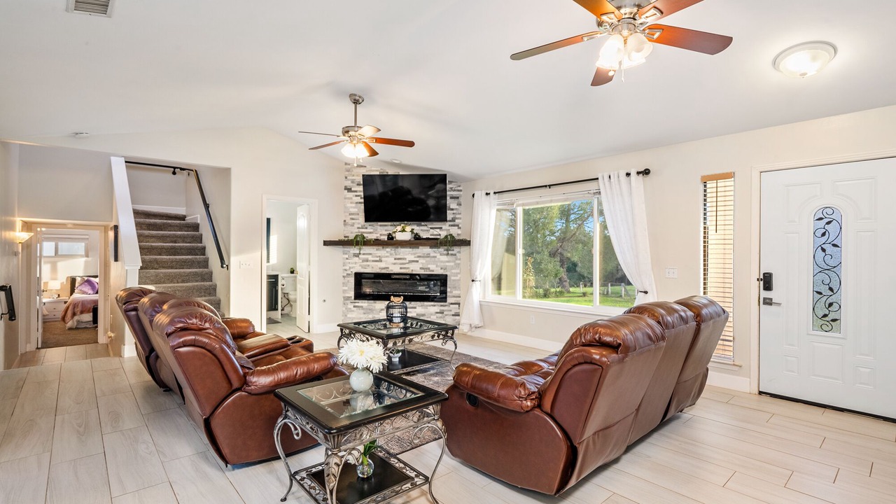 Photo of Livingroom in Atascadero