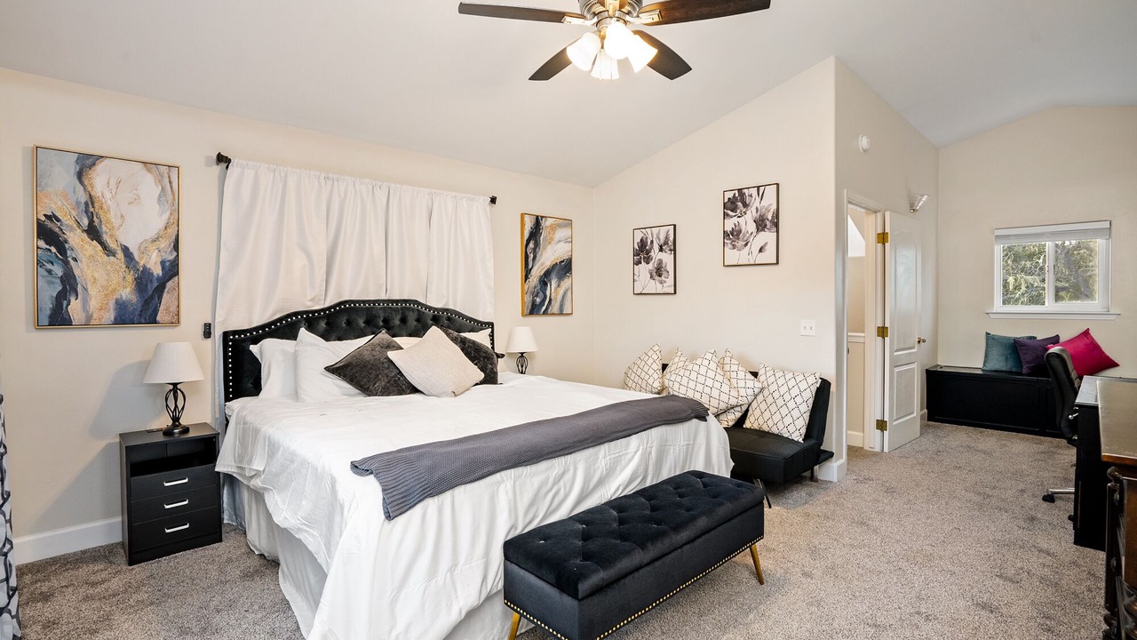 Photo of Bedroom in Atascadero