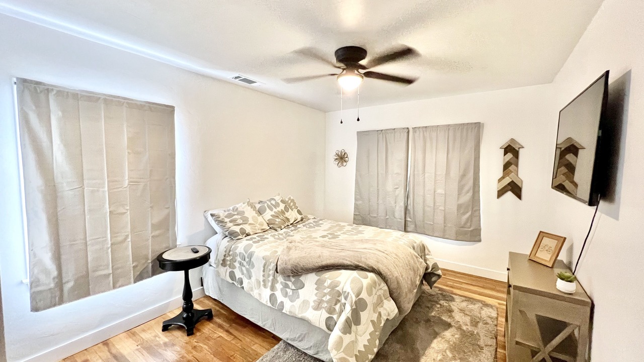 Photo of Bedroom in Porterville