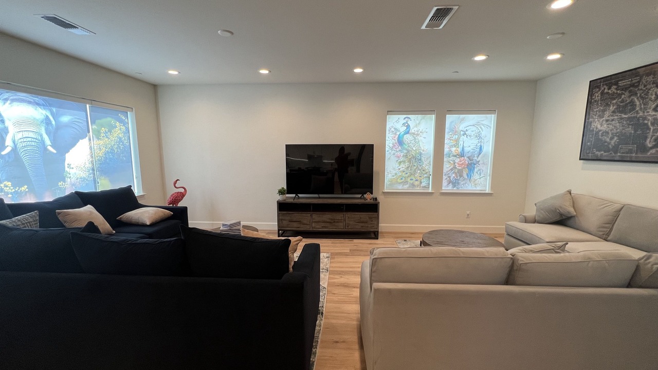 Photo of Livingroom in Tracy