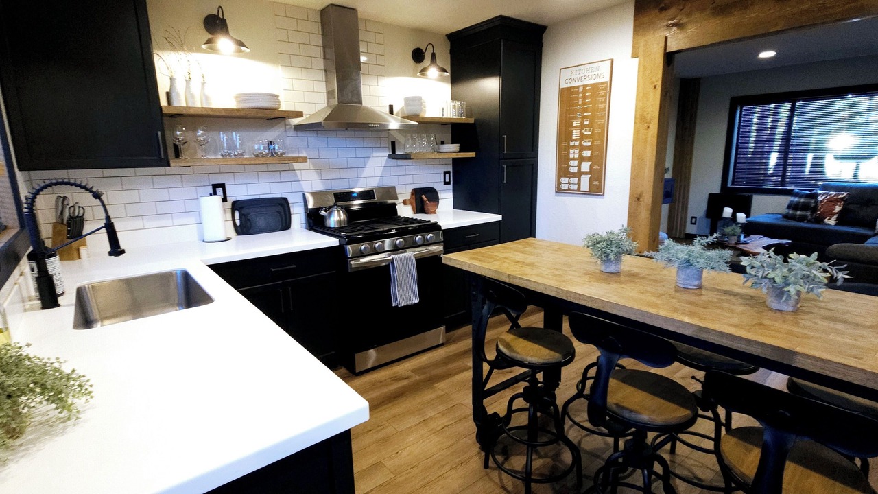 Photo of Kitchen in Mi-Wuk Village