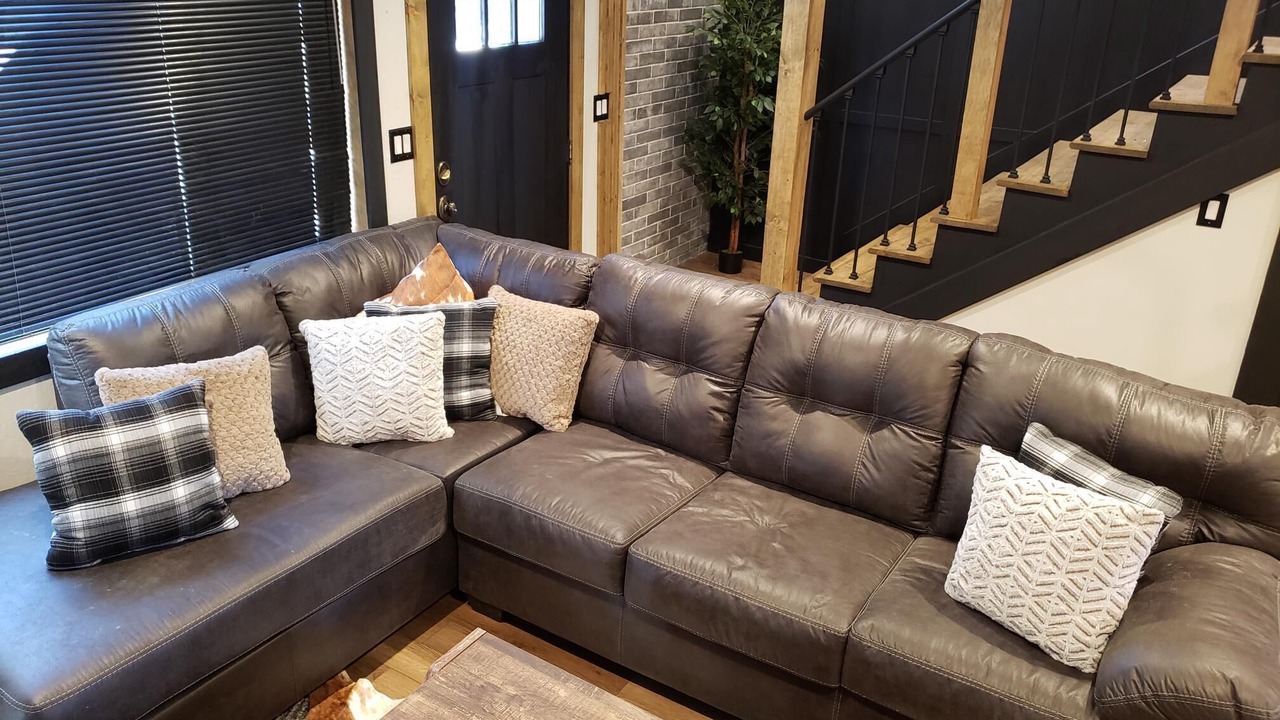 Photo of Livingroom in Mi-Wuk Village