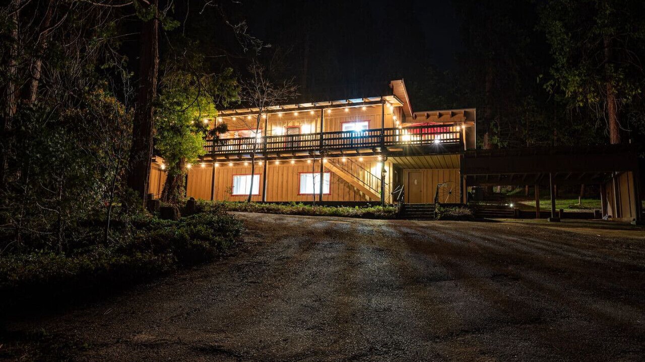 Photo of Outdoor in Oakhurst