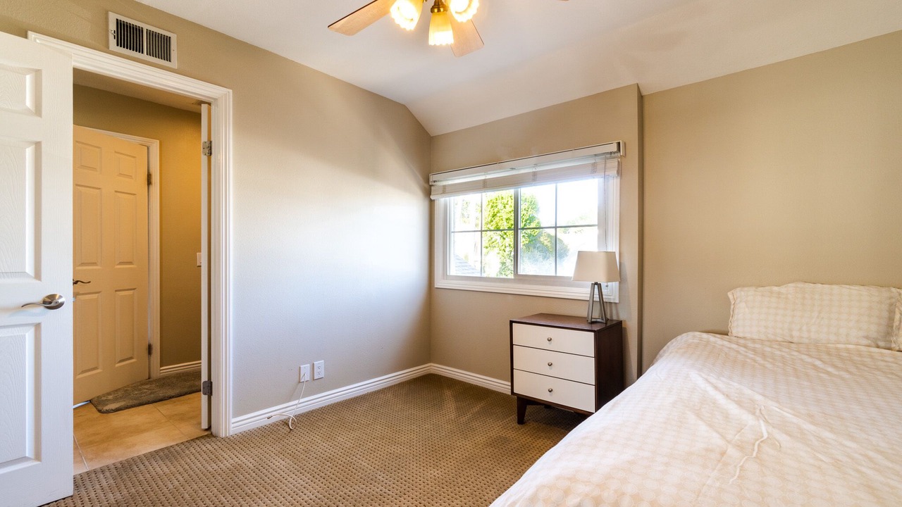 Photo of Bedroom in Laguna Niguel