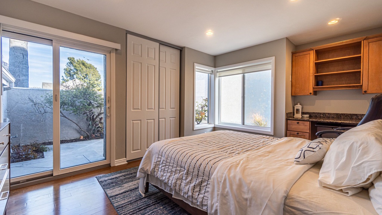 Photo of Bedroom in Laguna Niguel