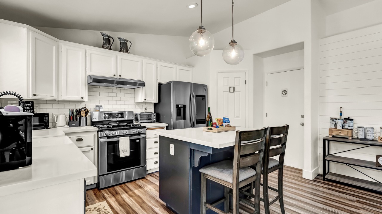 Photo of Kitchen in Hanford