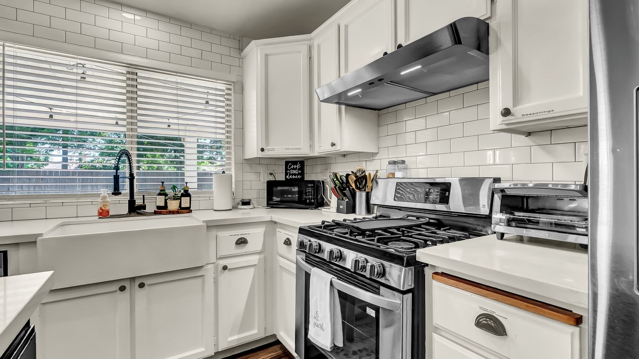 Photo of Kitchen in Hanford