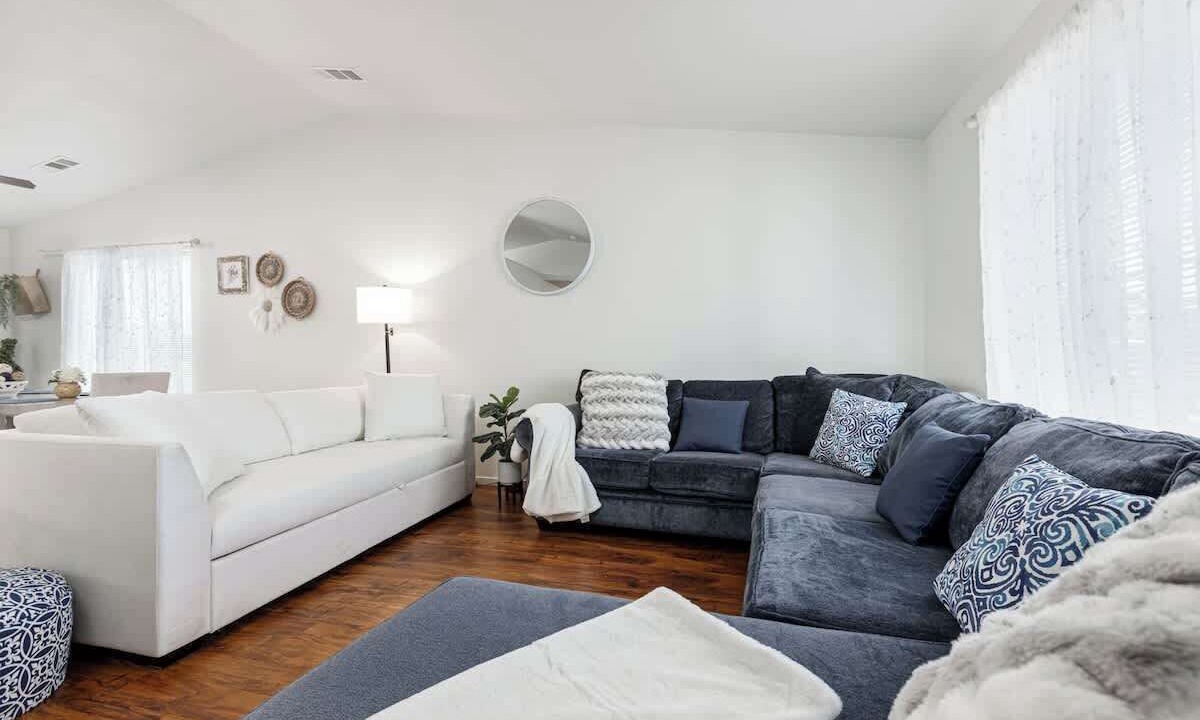 Photo of Livingroom in Armona