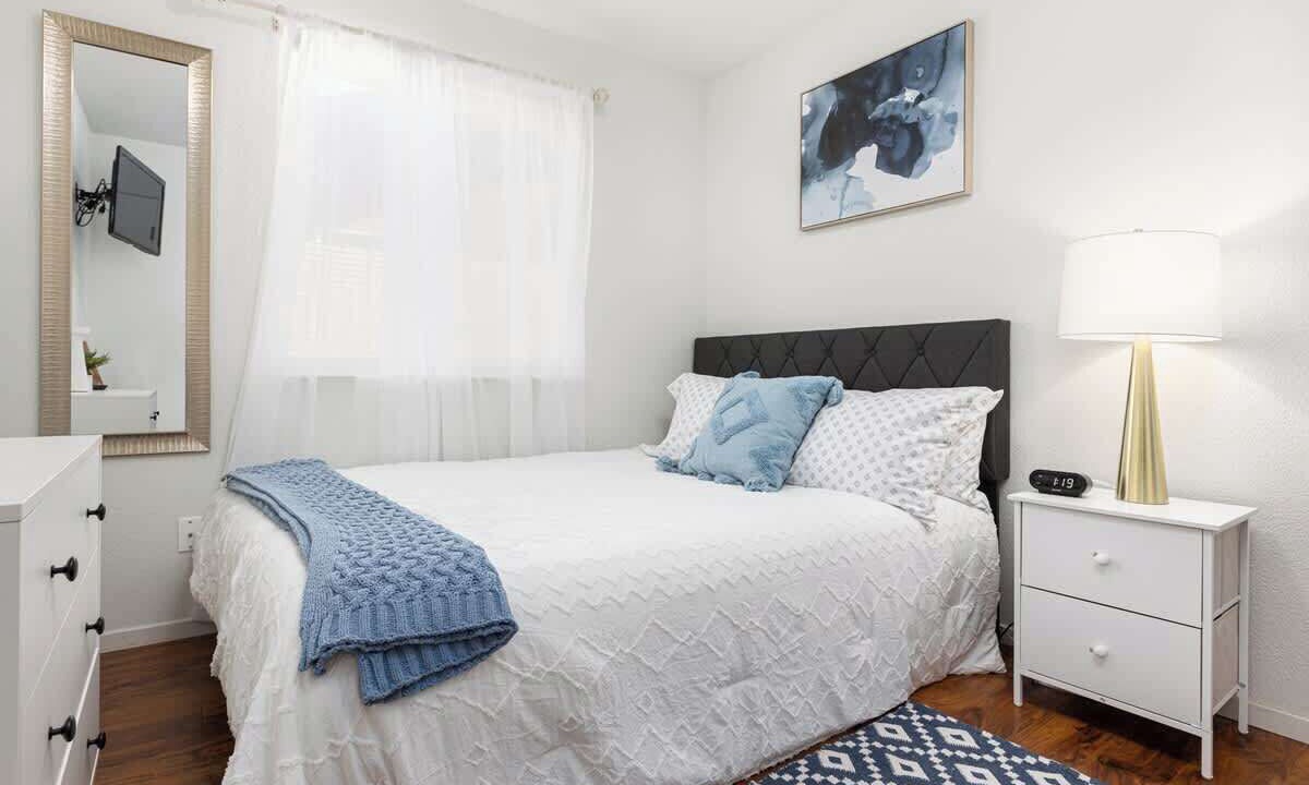 Photo of Bedroom in Armona