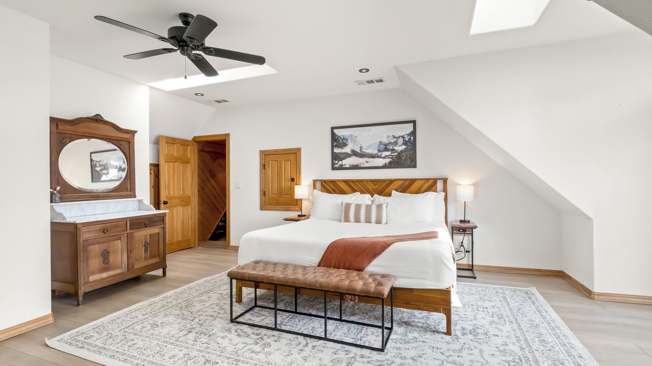 Photo of Bedroom in Madera County
