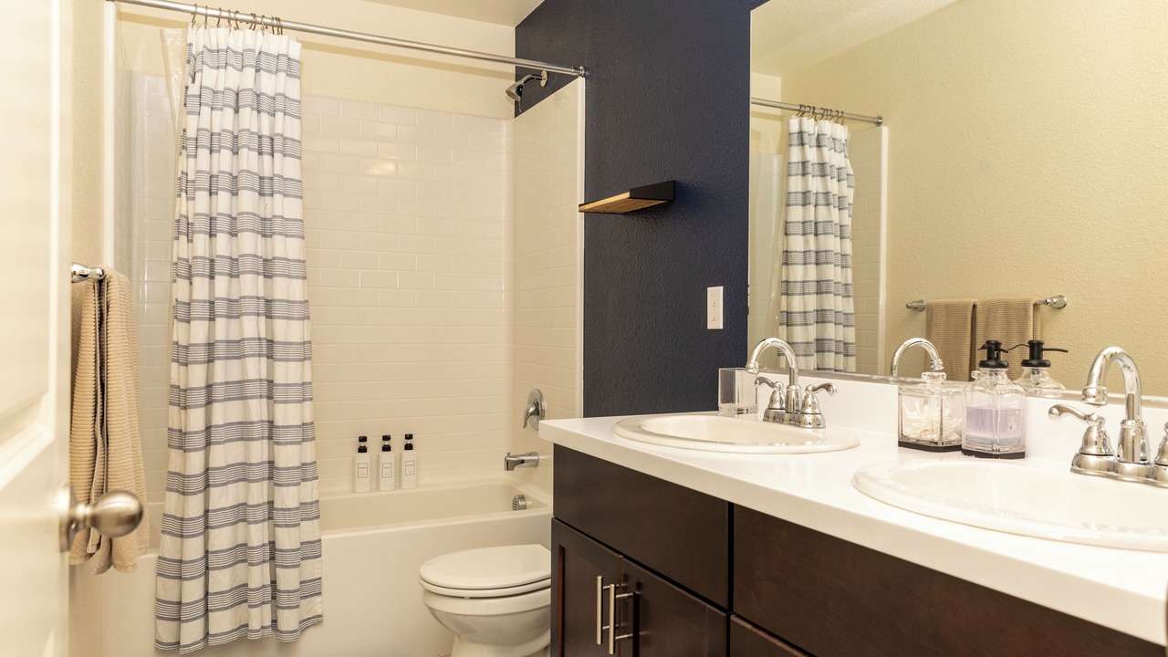 Photo of Bathroom in Merced