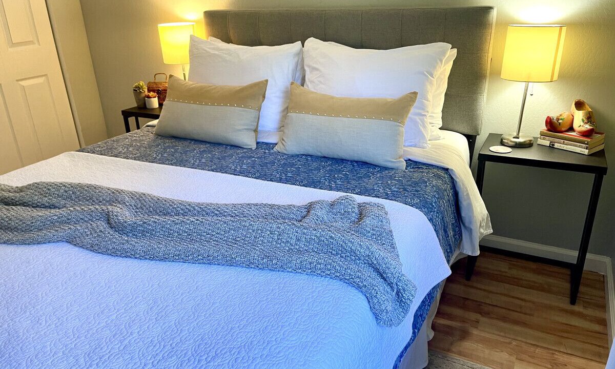 Photo of Bedroom in Myers Flat
