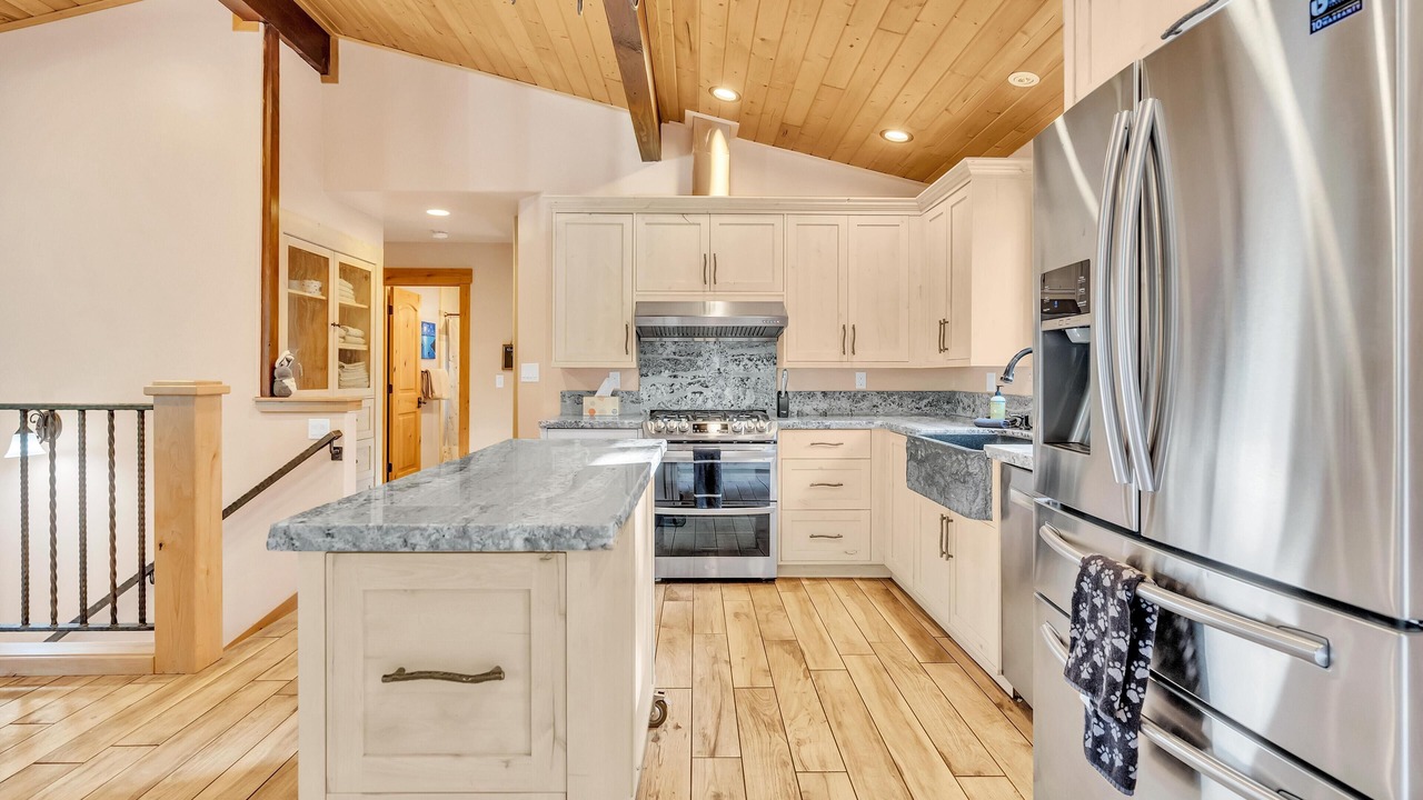 Photo of Kitchen in Tahoe Paradise