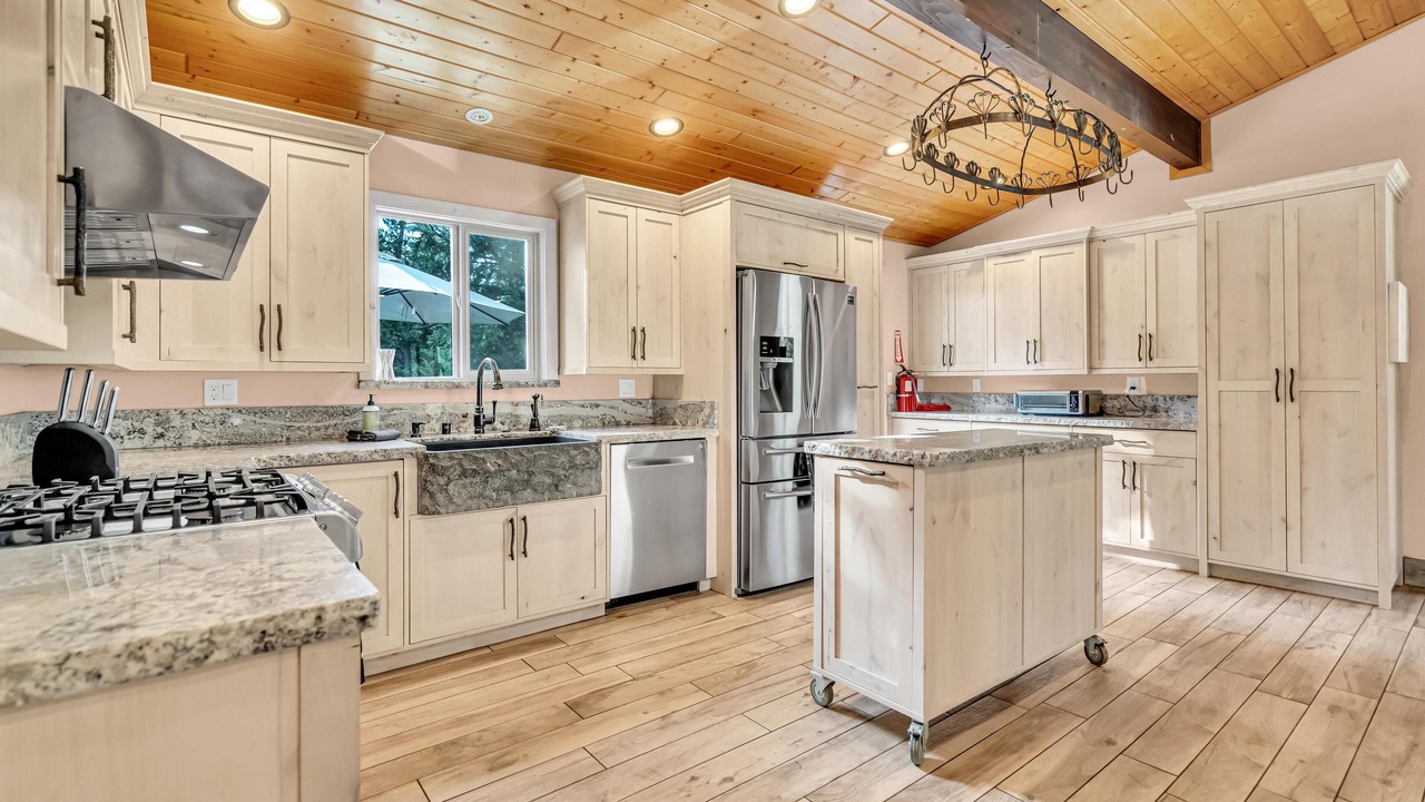 Photo of Kitchen in Tahoe Paradise