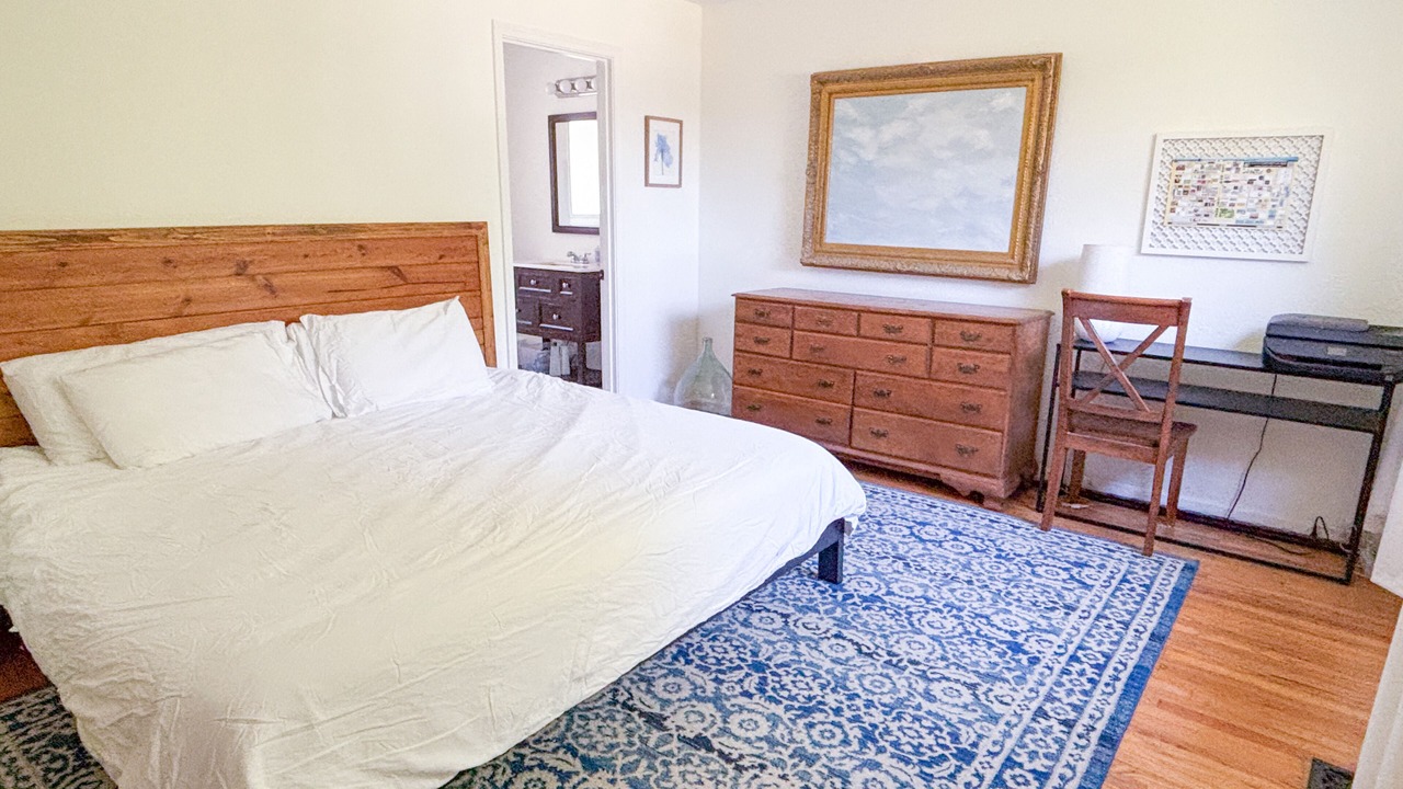 Photo of Bedroom in Salinas