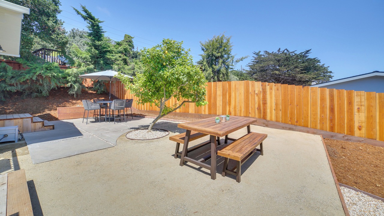 Photo of Outdoor in Del Rey Oaks