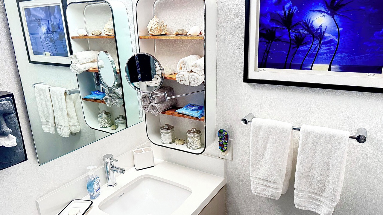 Photo of Bathroom in Yosemite Lakes