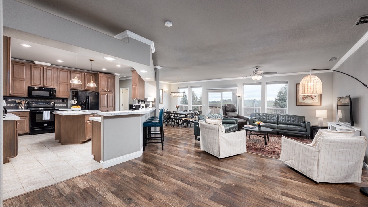 Photo of Bedroom in Acampo