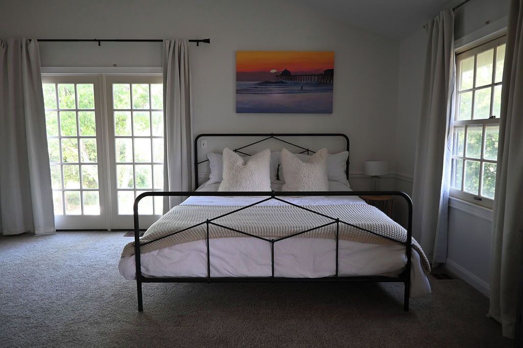 Photo of Bedroom in Templeton