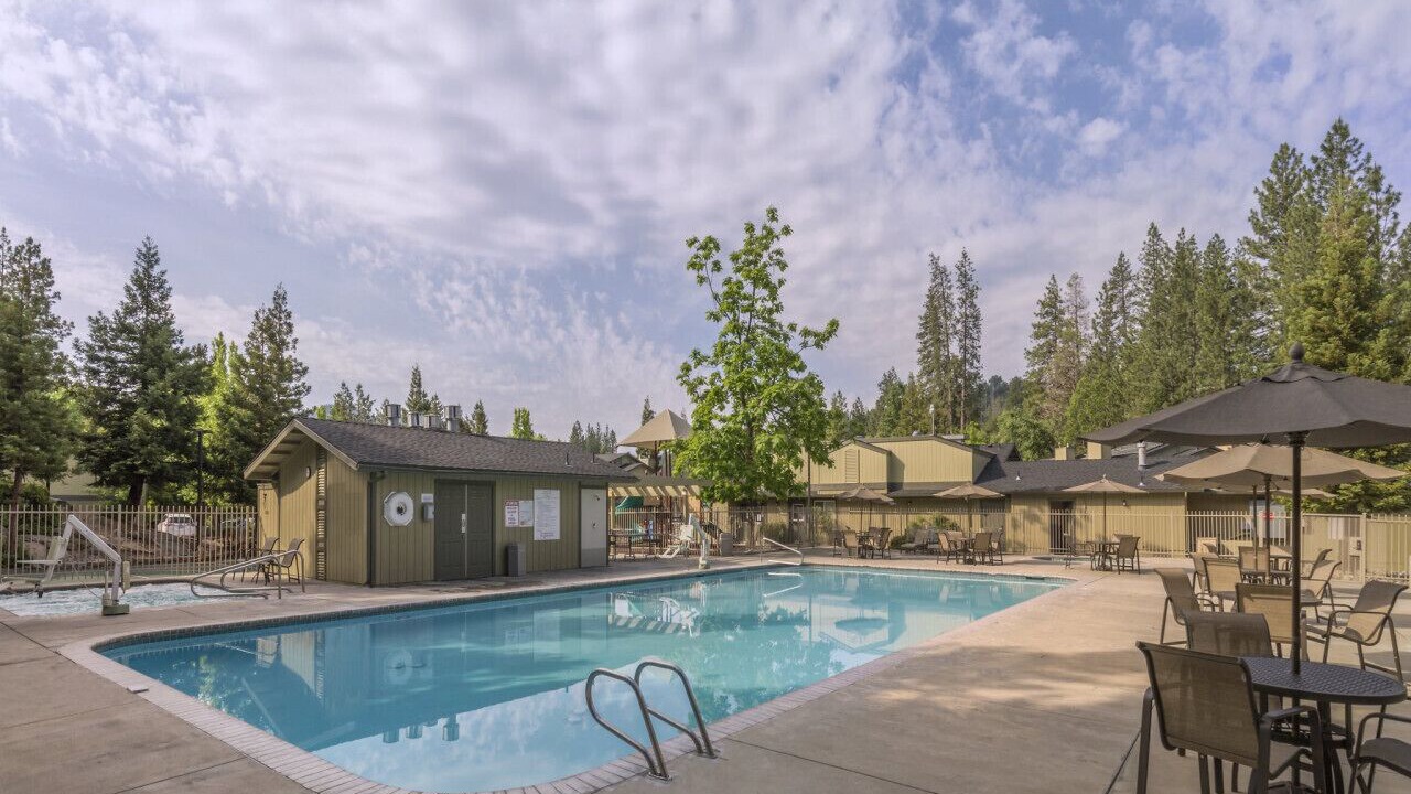 Photo of Outdoor in Bass Lake