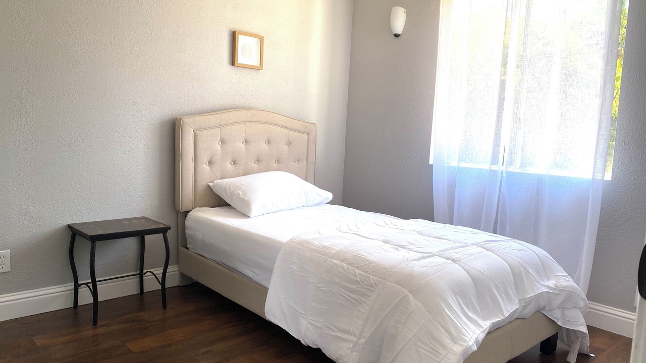 Photo of Bedroom in Vallejo