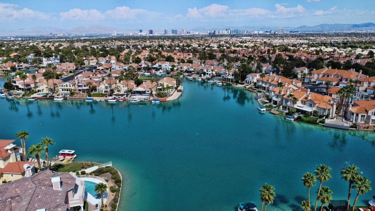 Photo of Outdoor in Spring Valley