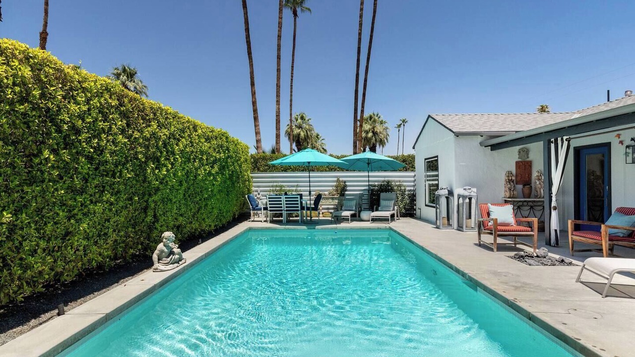 Photo of Outdoor in Warm Sands