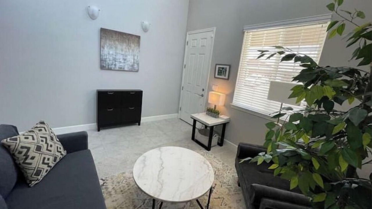 Photo of Livingroom in Sparks