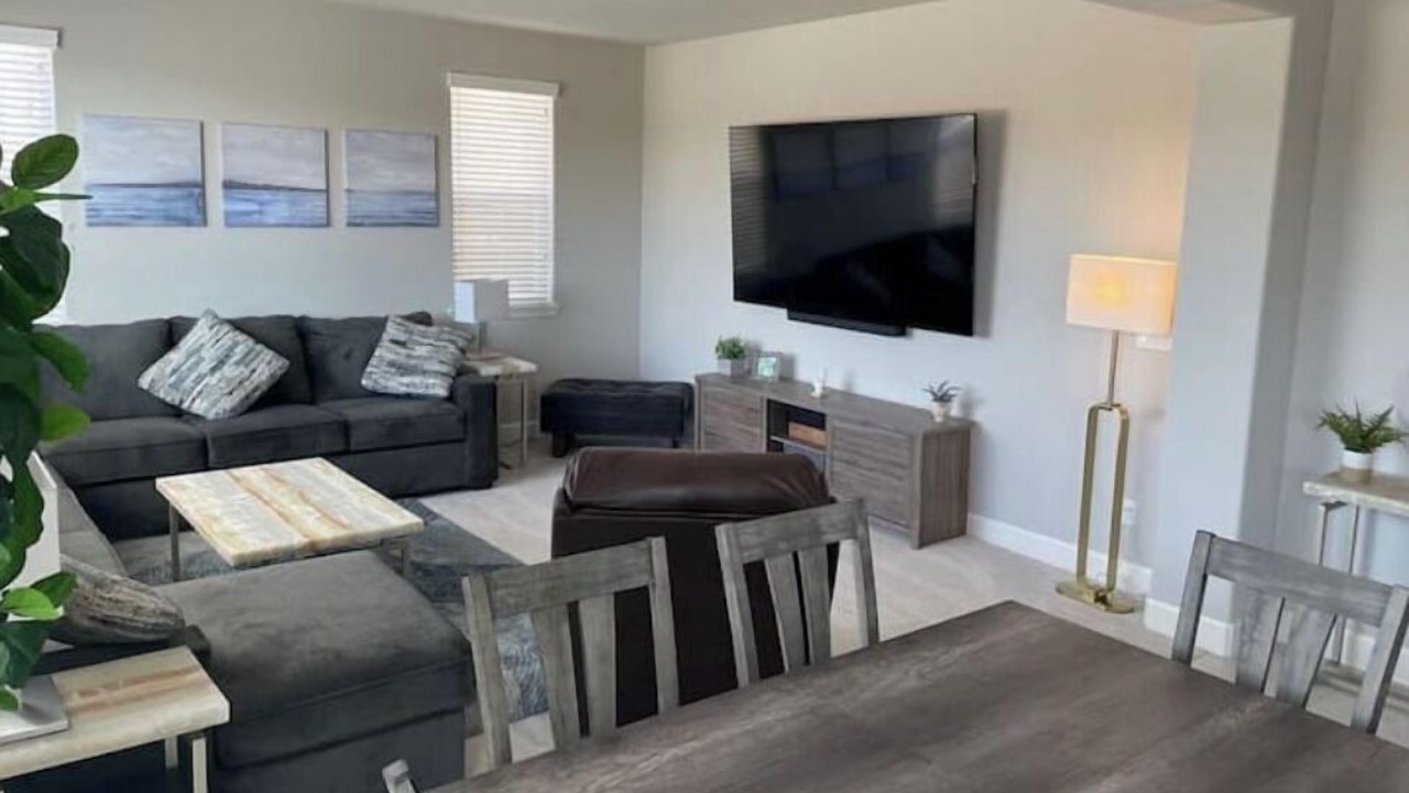 Photo of Livingroom in Sparks