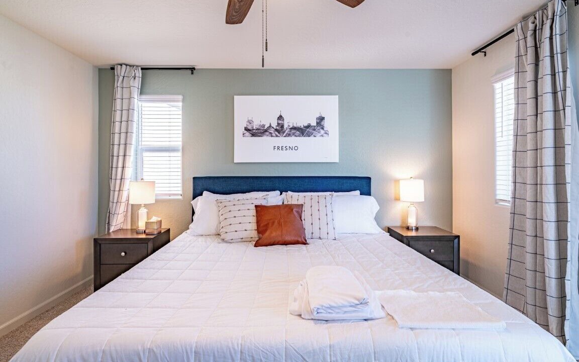 Photo of Bedroom in Raisin