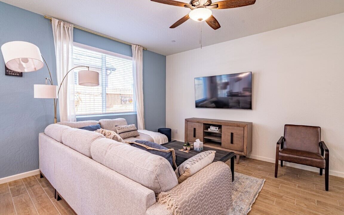 Photo of Livingroom in Raisin