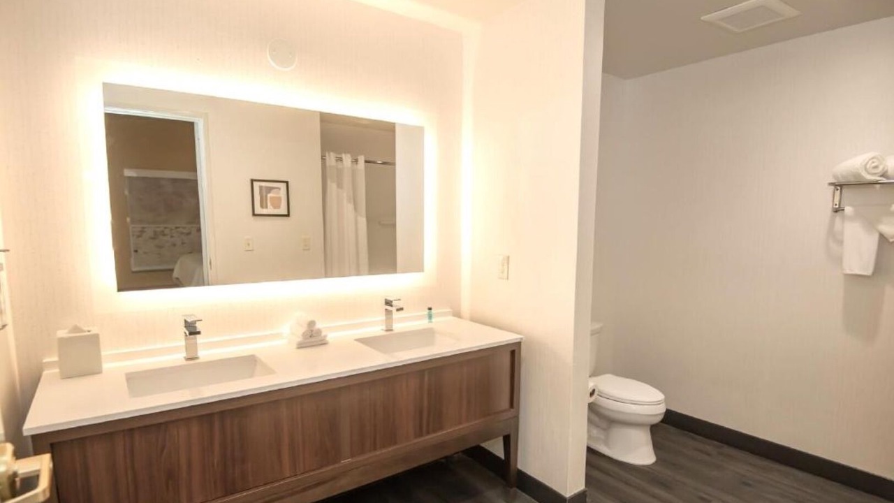 Photo of Bathroom in Oakland