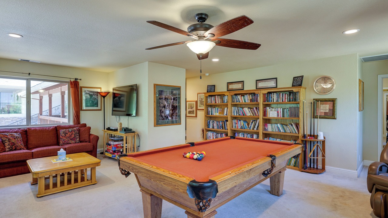 Photo of Bedroom in Groveland