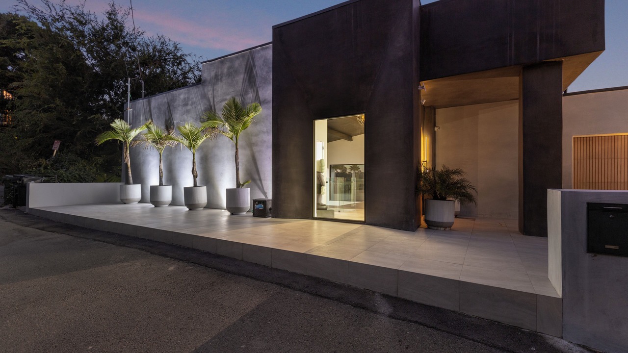 Photo of Outdoor in Hollywood Hills