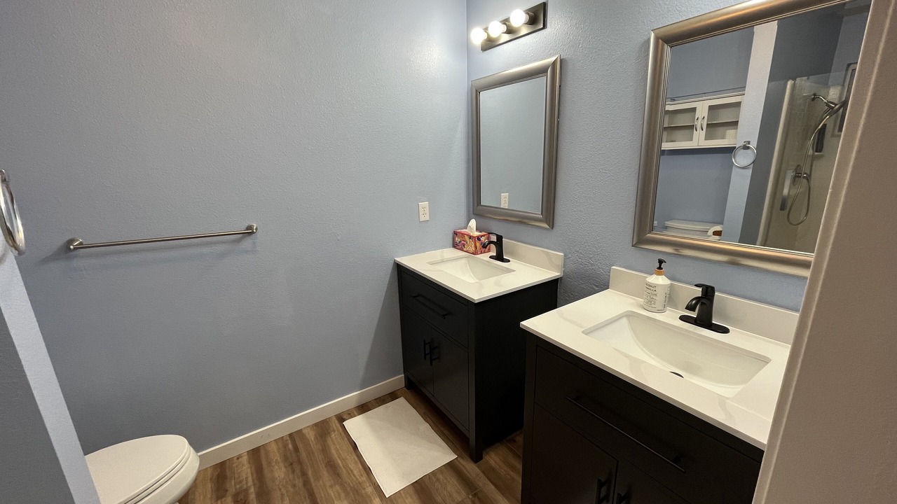 Photo of Bathroom in Yosemite Lakes