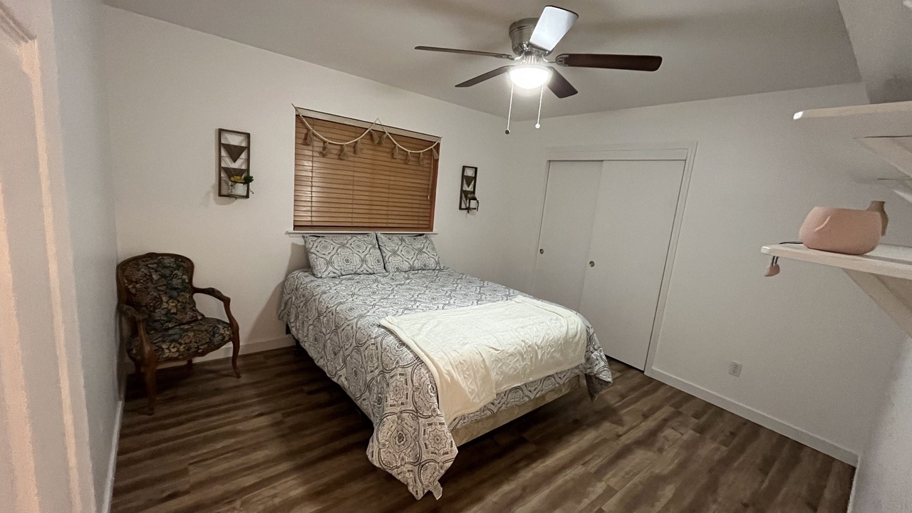 Photo of Bedroom in Yosemite Lakes