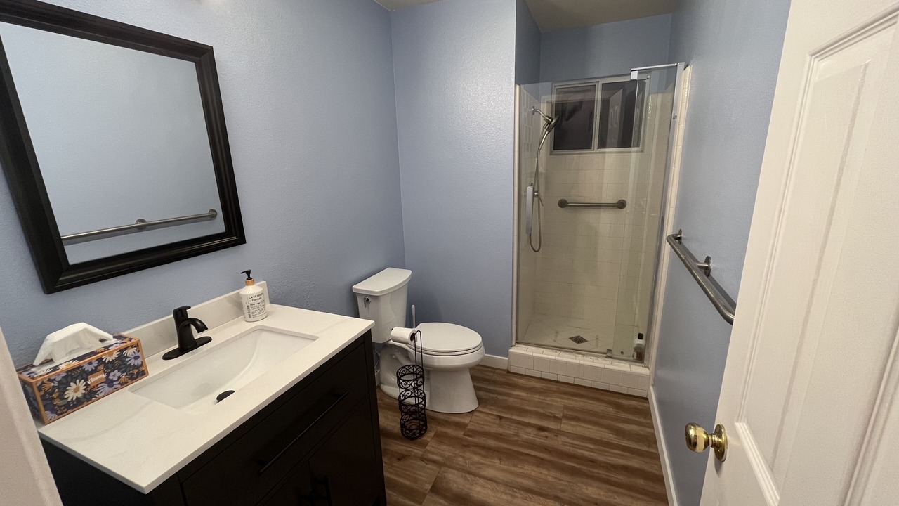 Photo of Bathroom in Yosemite Lakes